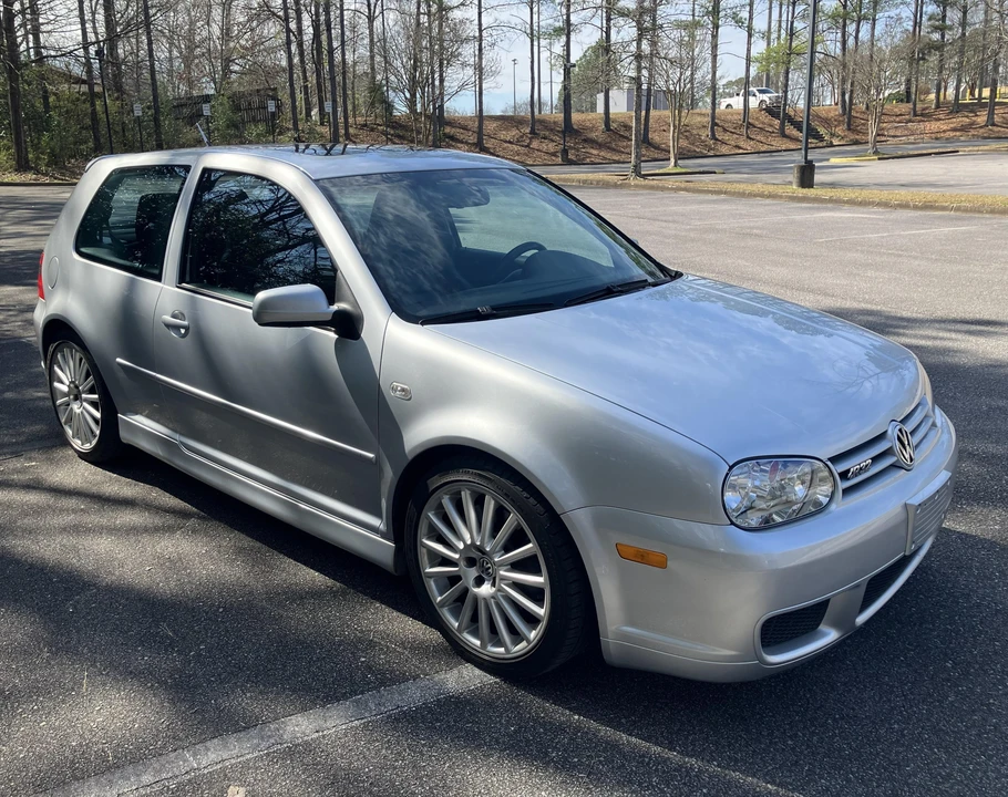 2004 Volkswagen R32 Mk4 - Image 12 of 31