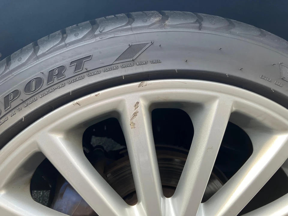 2004 Volkswagen R32 Mk4 - Image 27 of 31