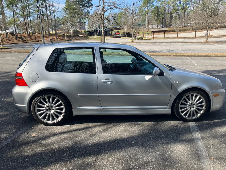 2004 Volkswagen R32 Mk4 - Image 11 of 31