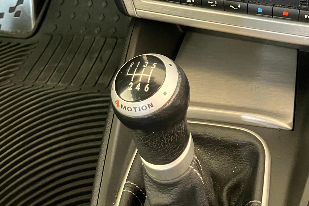 2004 Volkswagen R32 Mk4 - Image 30 of 31