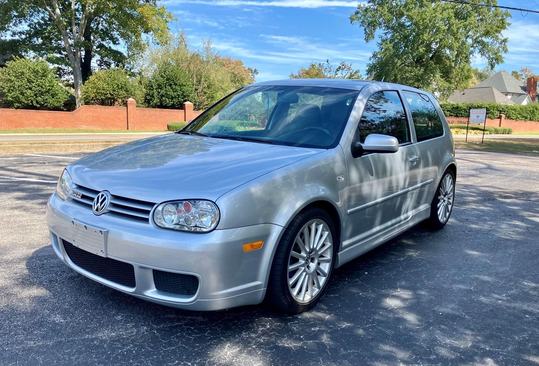 2004 Volkswagen R32 Mk4 - Image 7 of 31