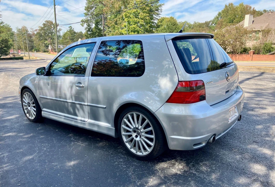 2004 Volkswagen R32 Mk4 - Image 8 of 31