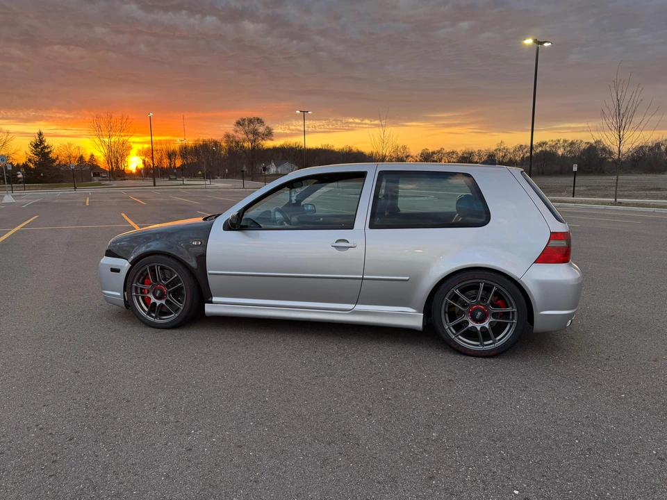 2004 Volkswagen R32 Mk4 - Image 19 of 31