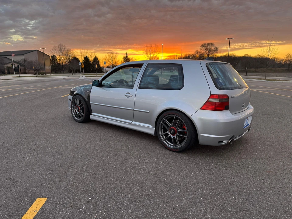 2004 Volkswagen R32 Mk4 - Image 20 of 31