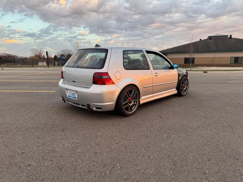 2004 Volkswagen R32 Mk4 - Image 24 of 31