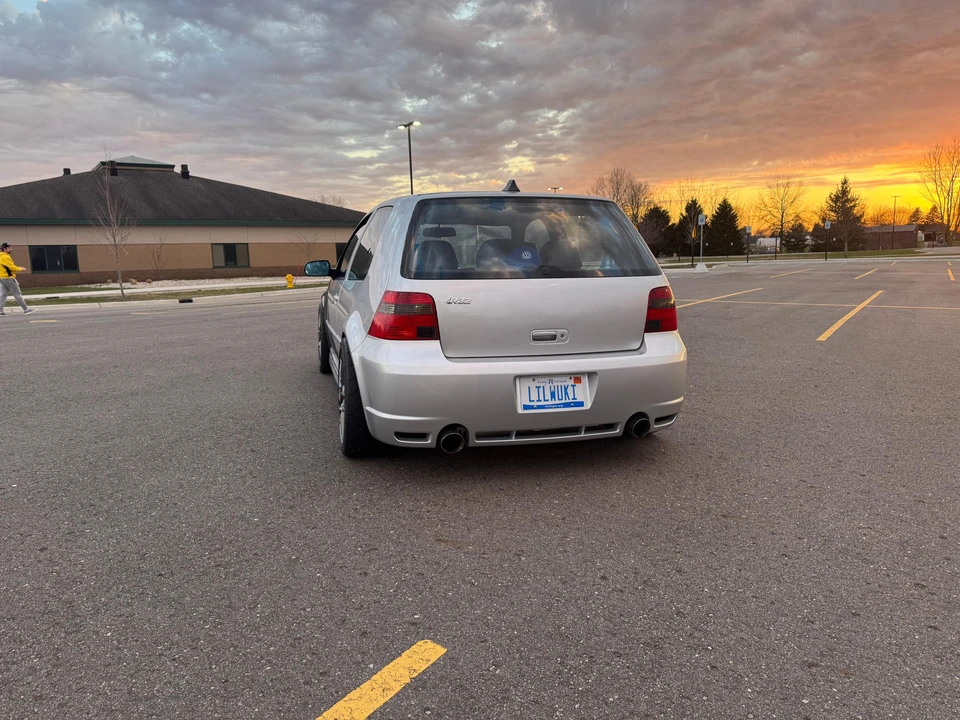 2004 Volkswagen R32 Mk4 - Image 21 of 31