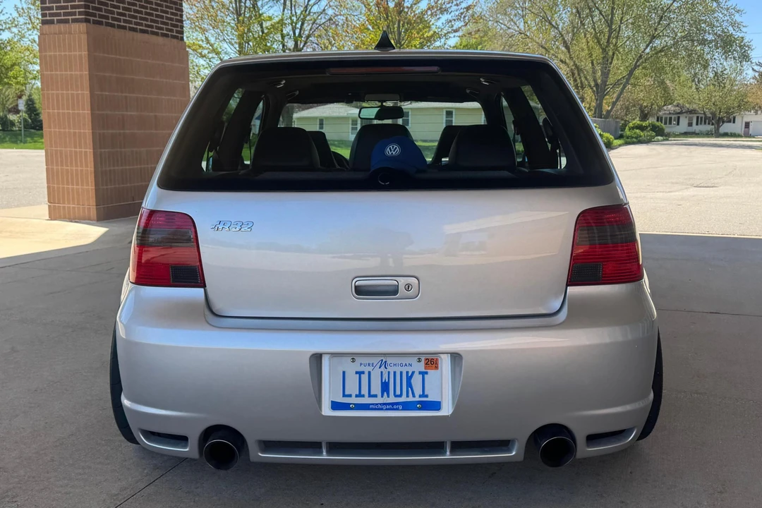2004 Volkswagen R32 Mk4 - Image 5 of 31