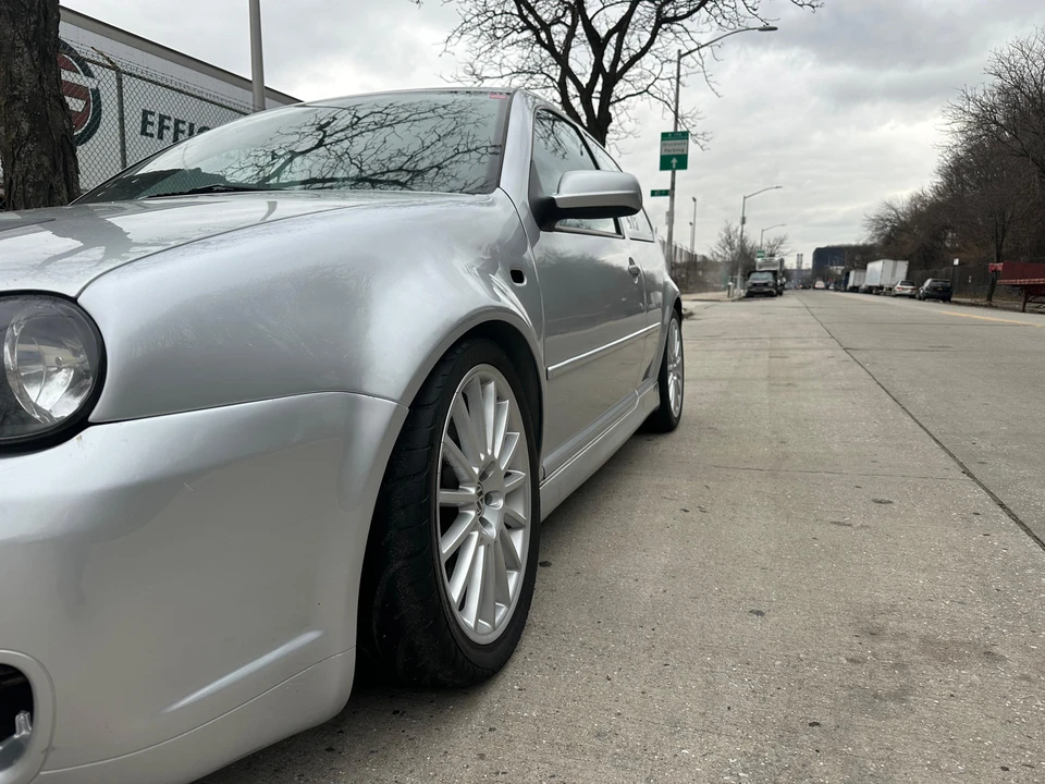 2004 Volkswagen R32 Mk4 - Image 22 of 31