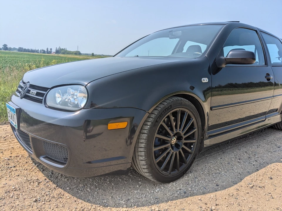 2004 Volkswagen R32 Mk4 - Image 3 of 18