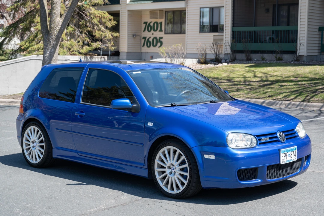 2004 Volkswagen R32 Mk4 - Image 11 of 31