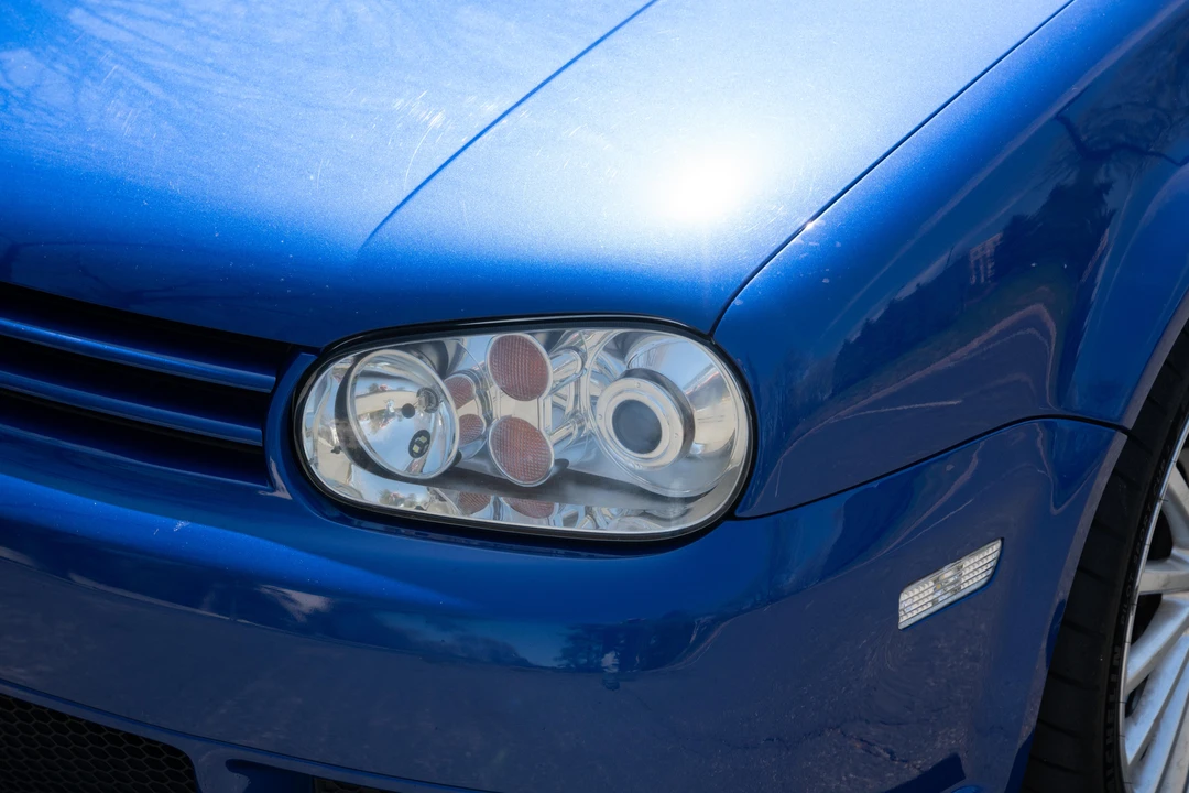 2004 Volkswagen R32 Mk4 - Image 14 of 31