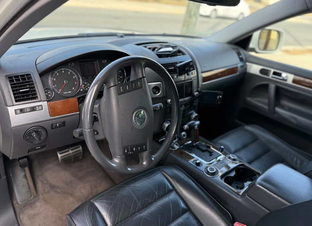 2004 Volkswagen Touareg - Image 14 of 19
