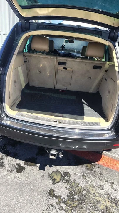 2004 Volkswagen Touareg - Image 10 of 13