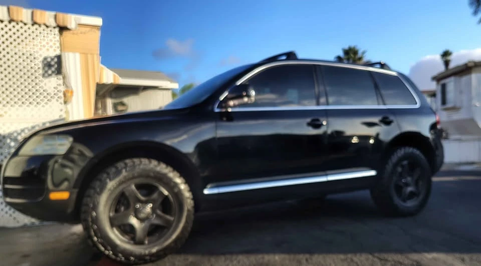 2004 Volkswagen Touareg - Image 2 of 13