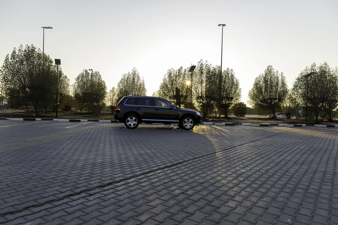 2004 Volkswagen Touareg - Image 12 of 31