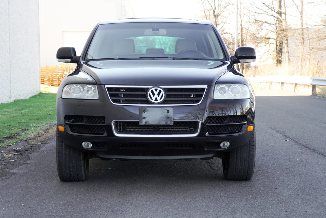 2004 Volkswagen Touareg - Image 2 of 31