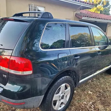 2004 Volkswagen Touareg VR6 Executive