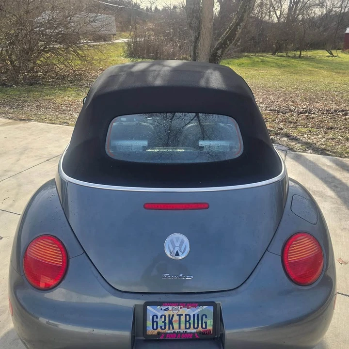 2004 Volkswagen New Beetle - Image 3 of 6