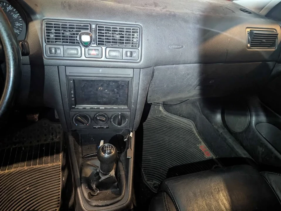 2004 Volkswagen GTI Mk4 - Image 9 of 15