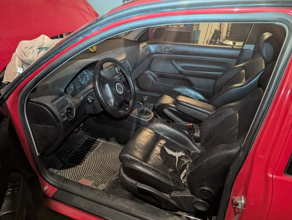 2004 Volkswagen GTI Mk4 - Image 11 of 15