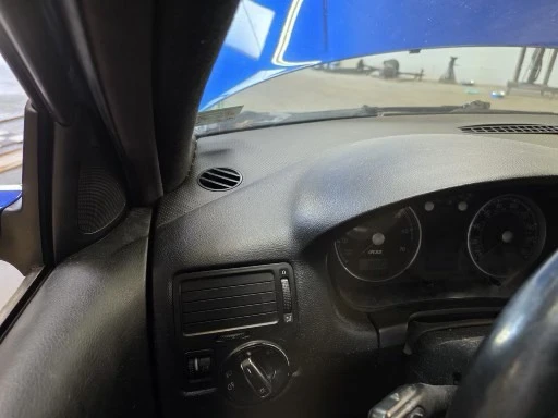 2004 Volkswagen R32 Mk4 - Image 2 of 20
