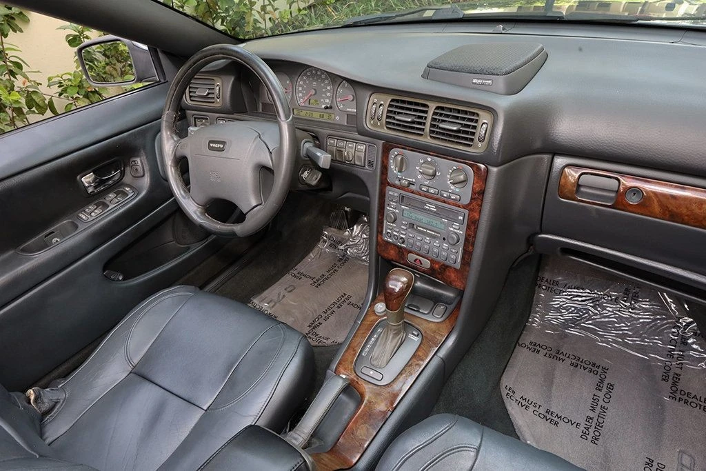2004 Volvo C70 1st Gen - Image 30 of 31