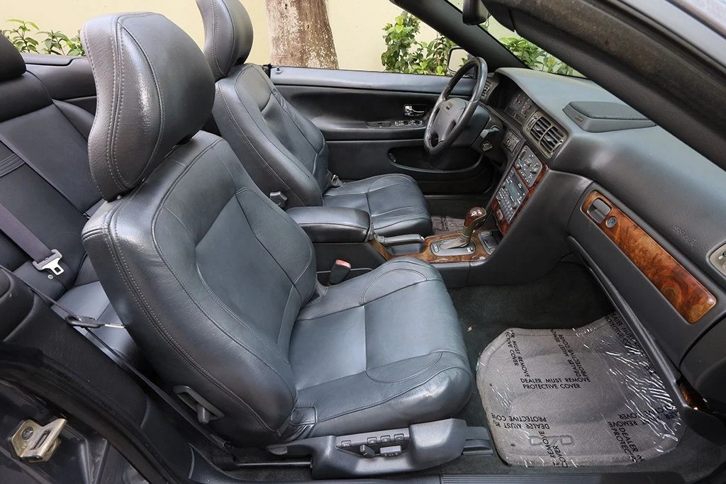 2004 Volvo C70 1st Gen - Image 7 of 12