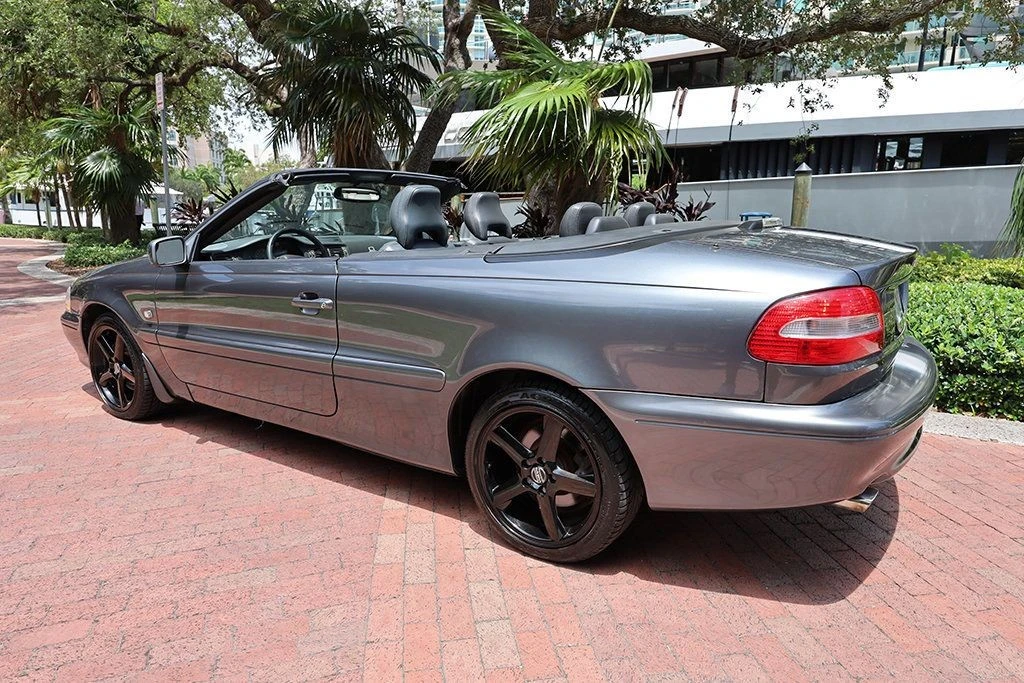 2004 Volvo C70 1st Gen - Image 5 of 12
