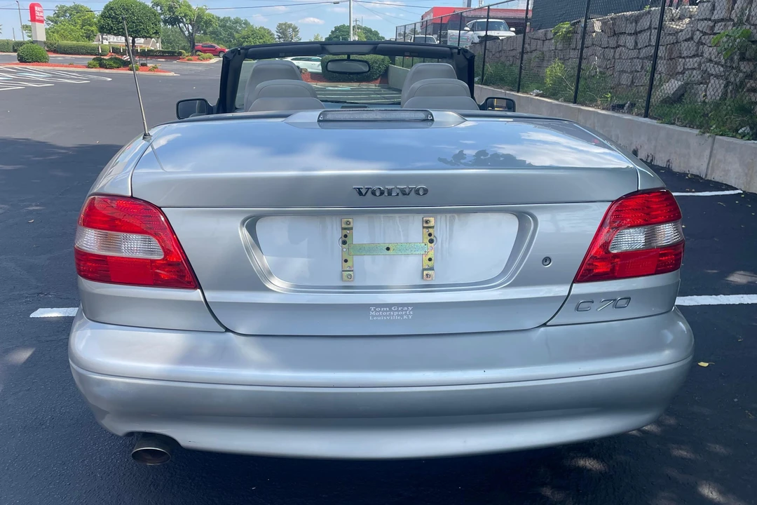 2004 Volvo C70 1st Gen - Image 5 of 31