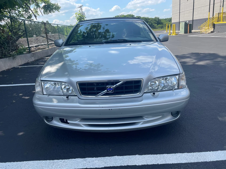 2004 Volvo C70 1st Gen - Image 13 of 31