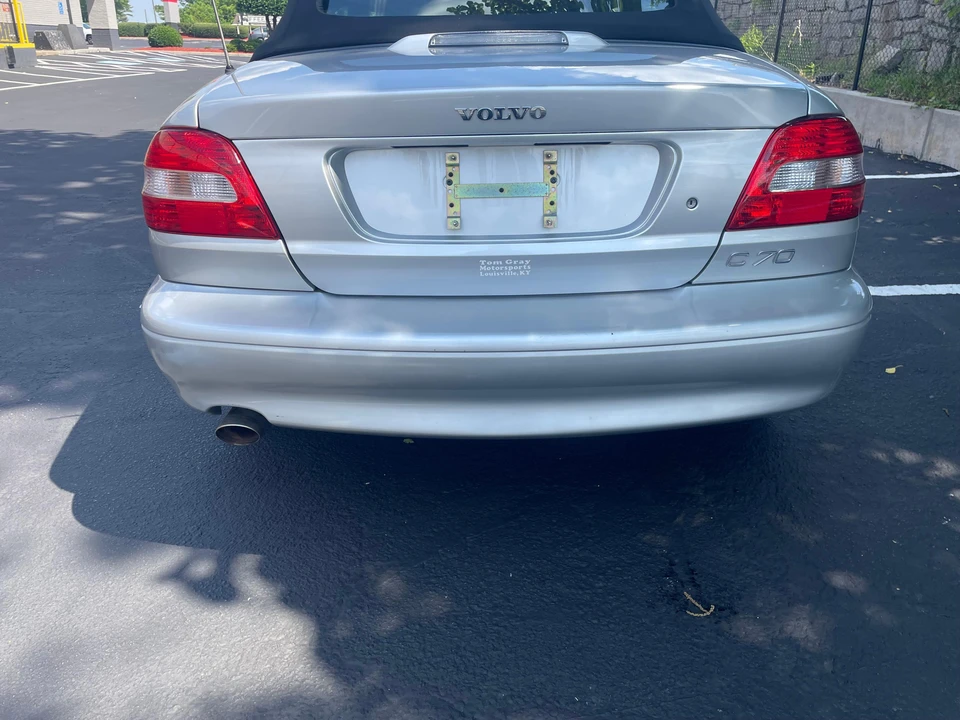 2004 Volvo C70 1st Gen - Image 16 of 31