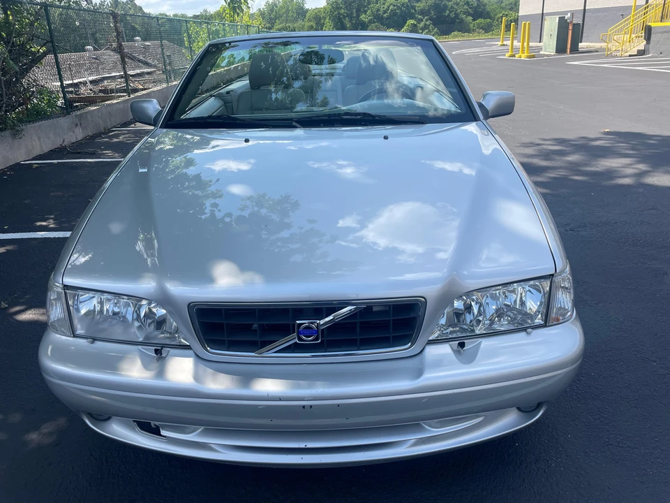 2004 Volvo C70 1st Gen - Image 7 of 31