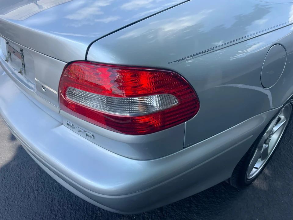 2004 Volvo C70 1st Gen - Image 29 of 31