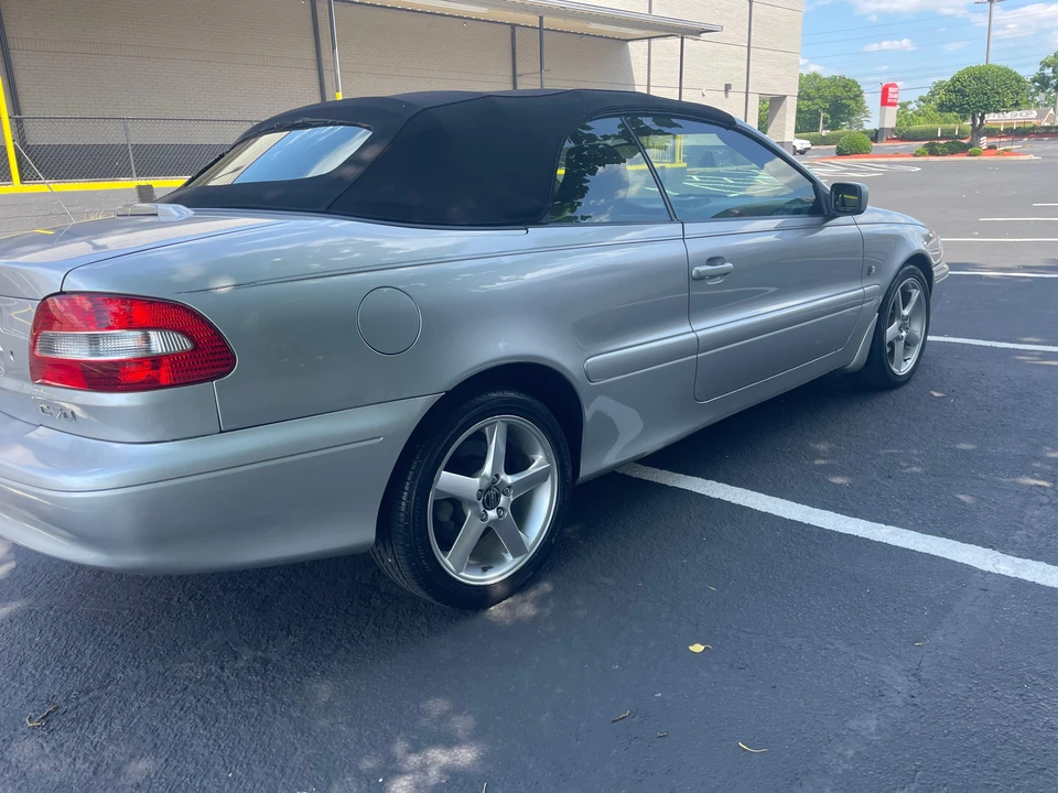 2004 Volvo C70 1st Gen - Image 17 of 31