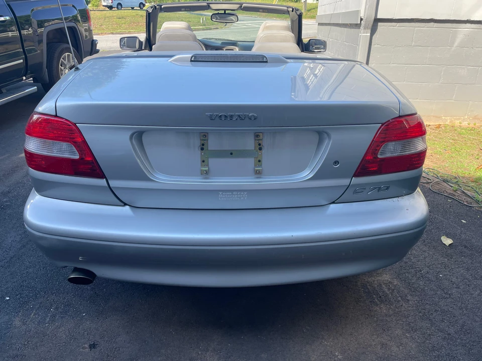 2004 Volvo C70 1st Gen - Image 10 of 31