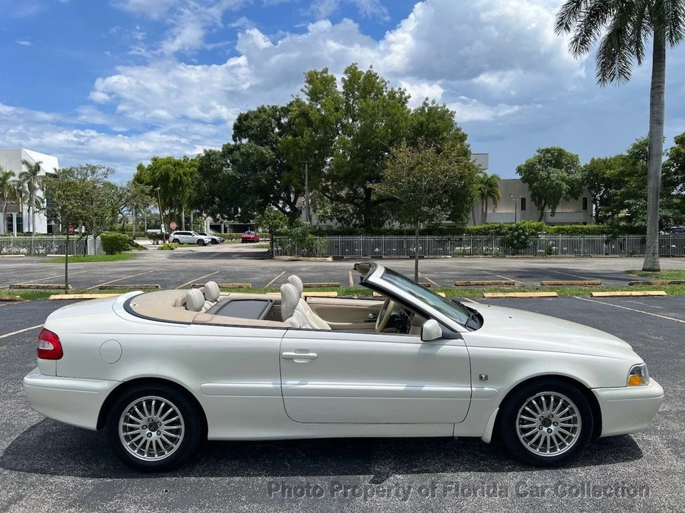 2004 Volvo C70 1st Gen - Image 6 of 12