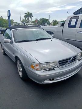 2004 Volvo C70 Coupe 2D