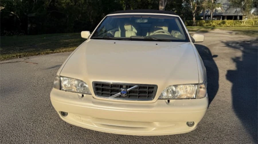 2004 Volvo C70 1st Gen - Image 3 of 13