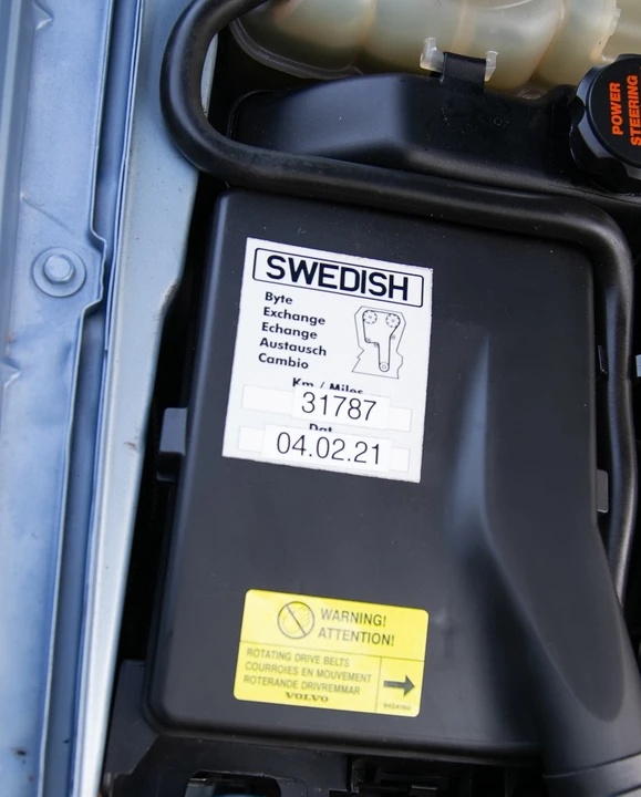 2004 Volvo C70 1st Gen - Image 16 of 19