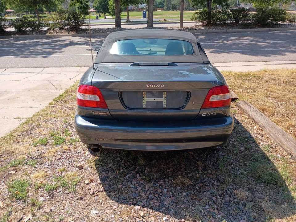 2004 Volvo C70 1st Gen - Image 2 of 16