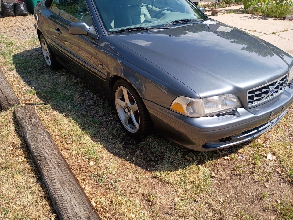2004 Volvo C70 1st Gen - Image 9 of 16