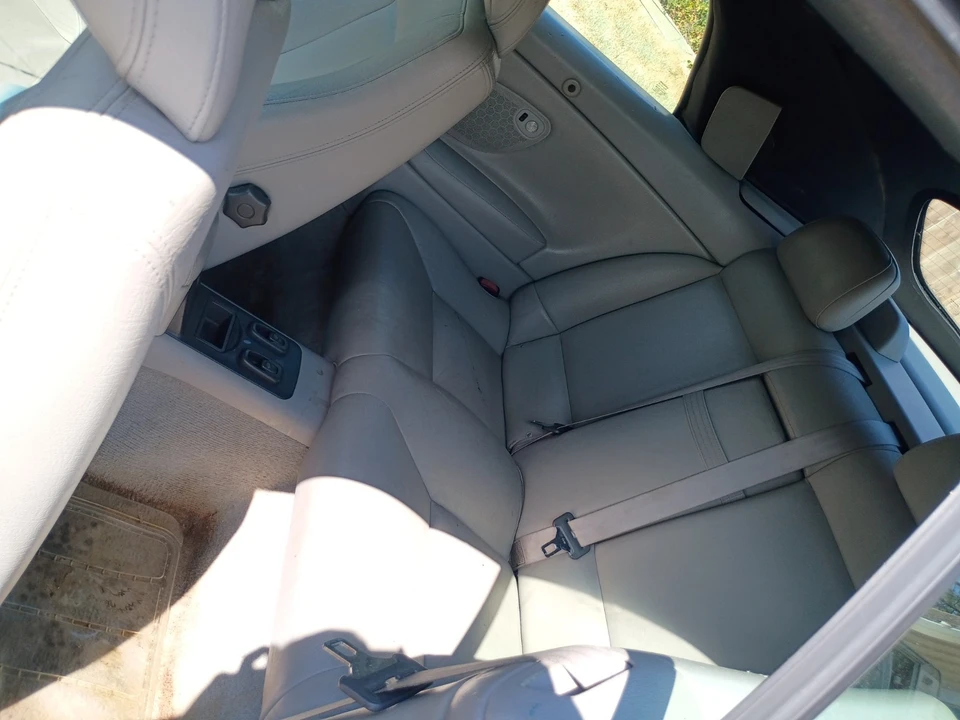 2004 Volvo C70 1st Gen - Image 14 of 16