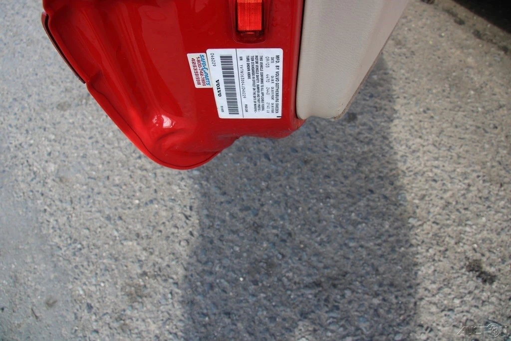 2004 Volvo C70 1st Gen - Image 10 of 21