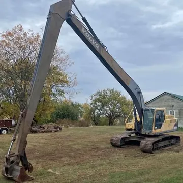 2004 Volvo EC240B LR