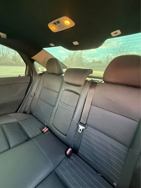 2004 Volvo S40 1st Gen - Image 5 of 11
