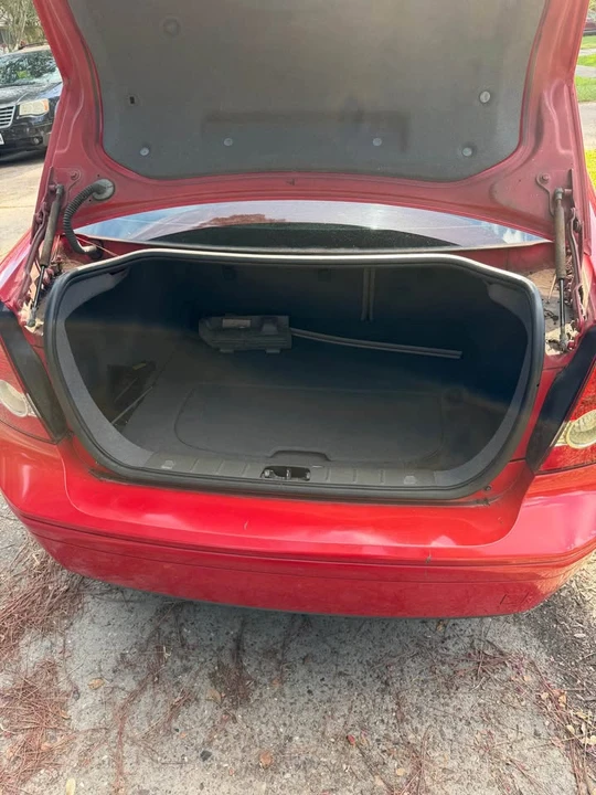 2004 Volvo S40 1st Gen - Image 8 of 9