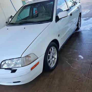 2004 Volvo S40 2.4i Sedan 4D