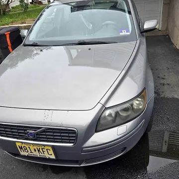 2004 Volvo S40 2.4i Sedan