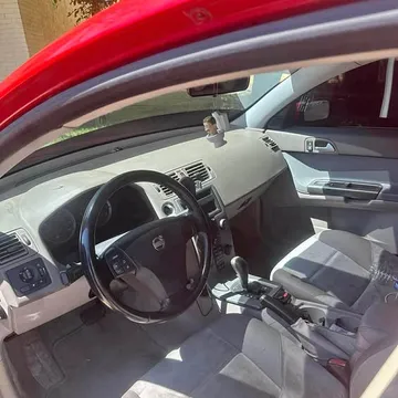 2004 Volvo S40 2.4i Sedan