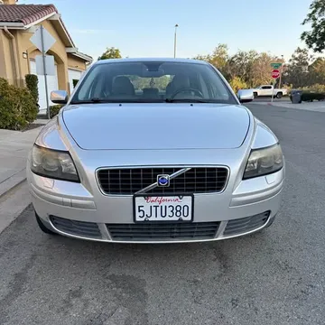 2004 Volvo S40 2.4i Sedan